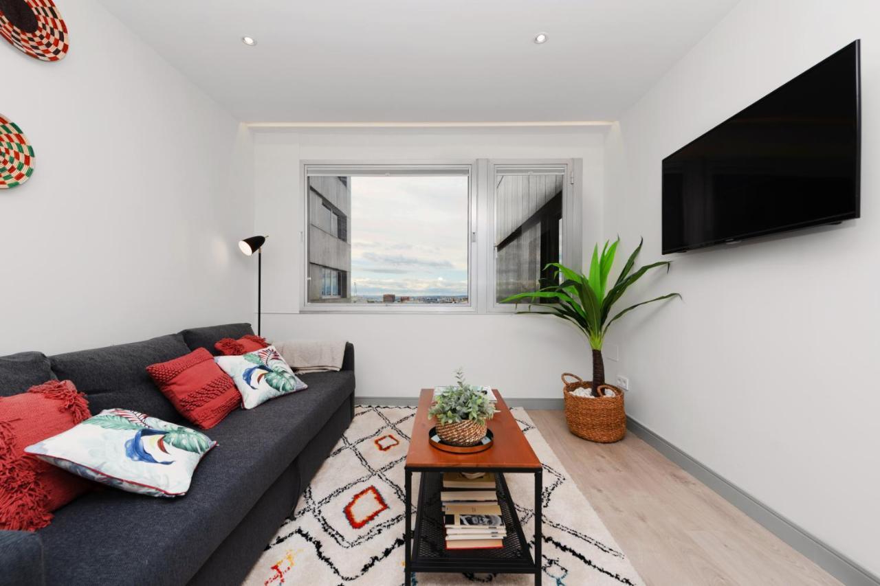 2 Bedrooms 1 Bathroom Furnished - Justicia - Executive Style - Mintystay Madrid Exterior foto